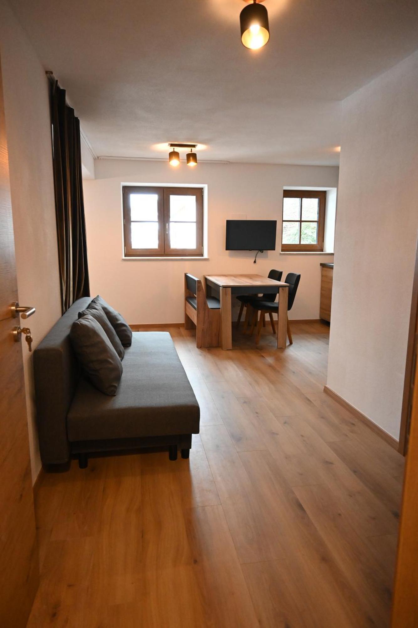 Nicky Apartments And Studios นีเดอเรา ภายนอก รูปภาพ