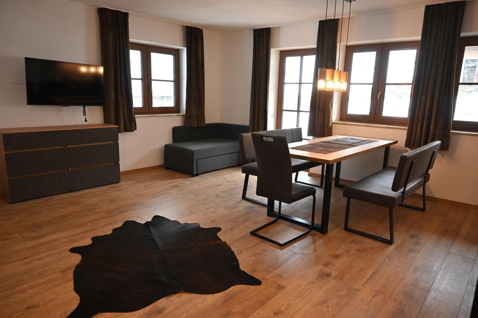 Nicky Apartments And Studios นีเดอเรา ภายนอก รูปภาพ
