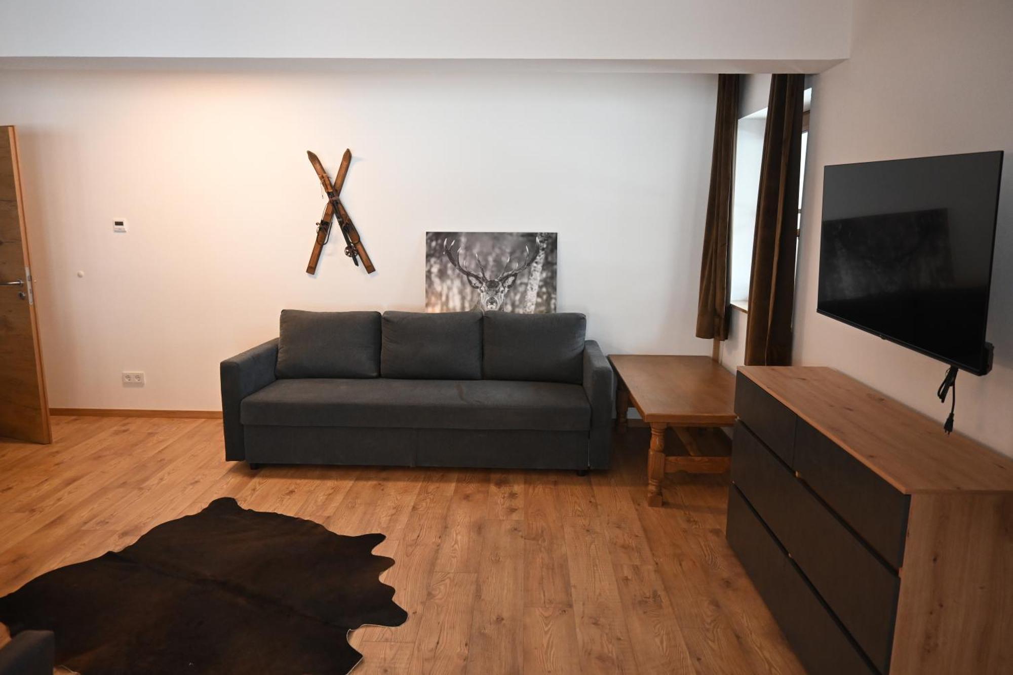 Nicky Apartments And Studios นีเดอเรา ภายนอก รูปภาพ